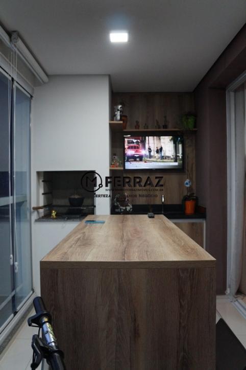 Apartamento à venda com 2 quartos, 68m² - Foto 5