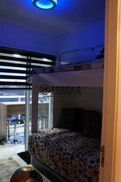 Apartamento à venda com 2 quartos, 68m² - Foto 18