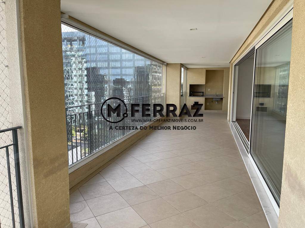 Apartamento para alugar com 3 quartos, 225m² - Foto 3