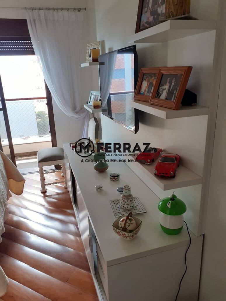 Apartamento à venda com 3 quartos, 217m² - Foto 26