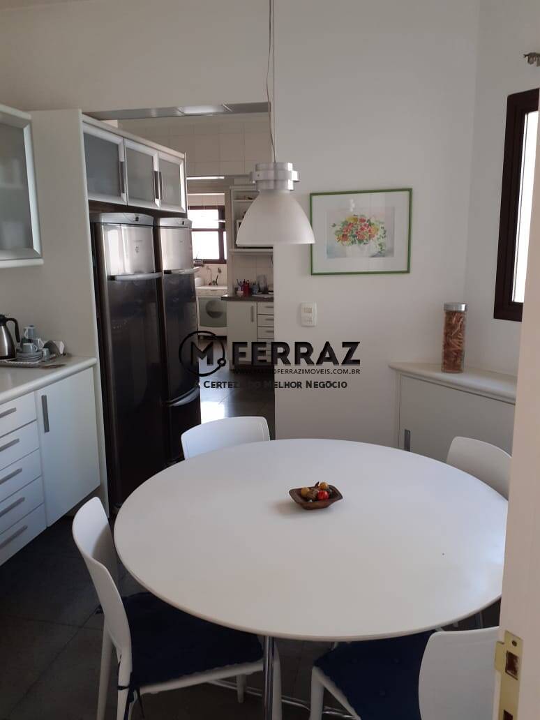 Apartamento à venda com 3 quartos, 217m² - Foto 34