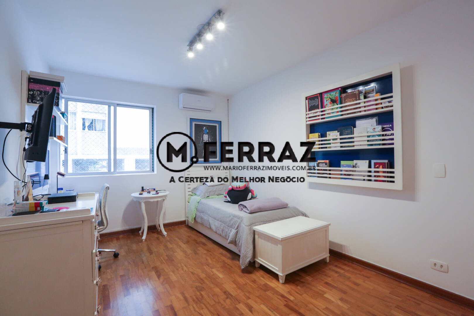 Apartamento à venda com 3 quartos, 172m² - Foto 11