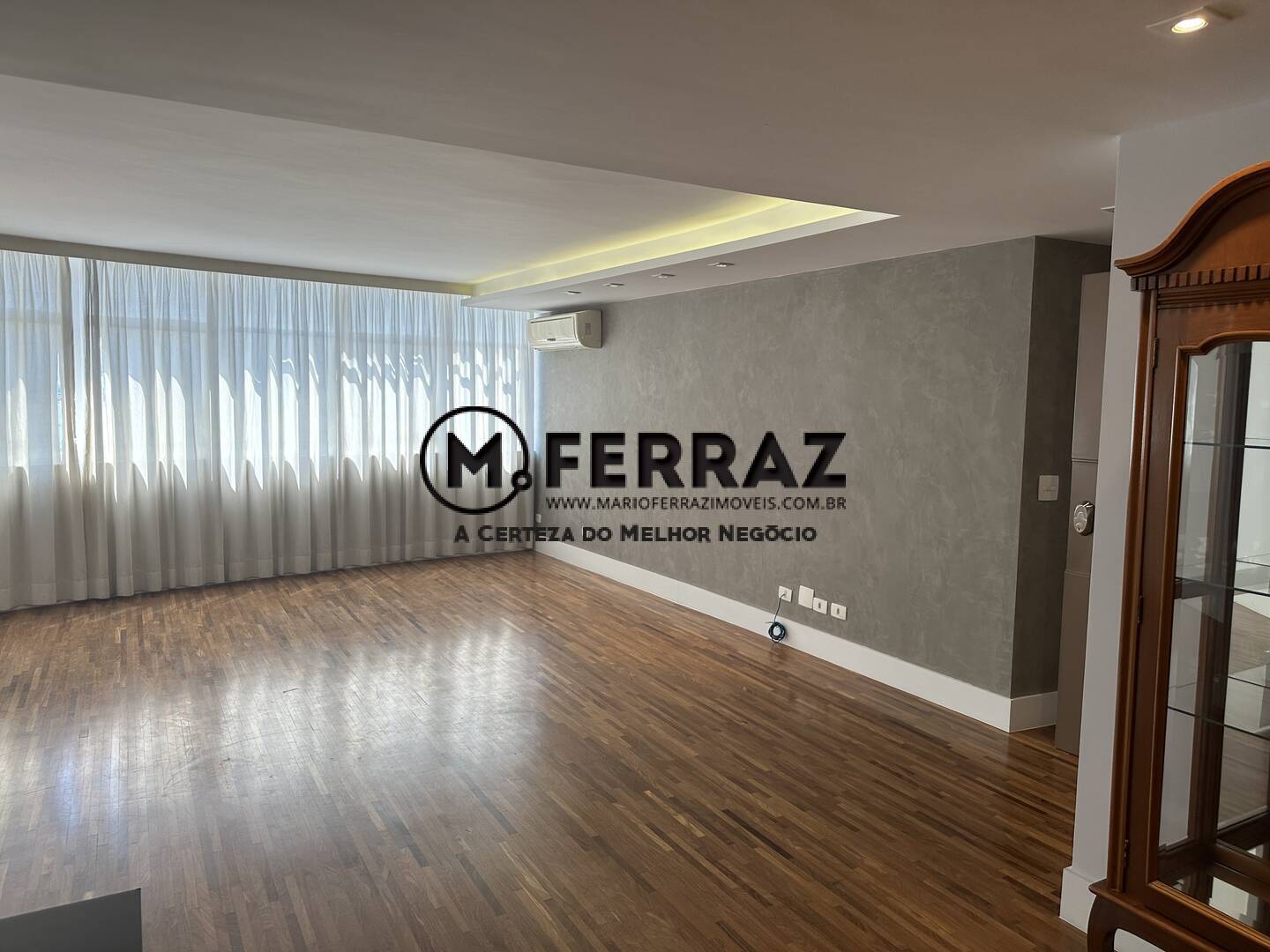 Apartamento à venda com 3 quartos, 177m² - Foto 6