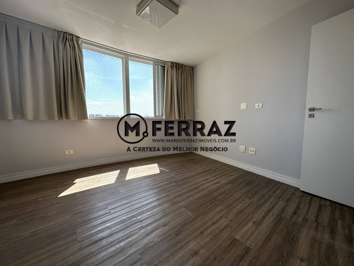 Apartamento à venda com 3 quartos, 177m² - Foto 16