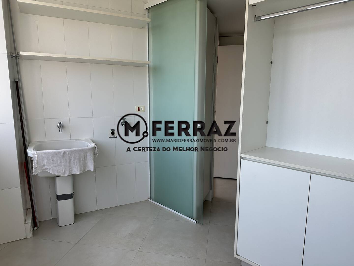 Apartamento à venda com 3 quartos, 177m² - Foto 32