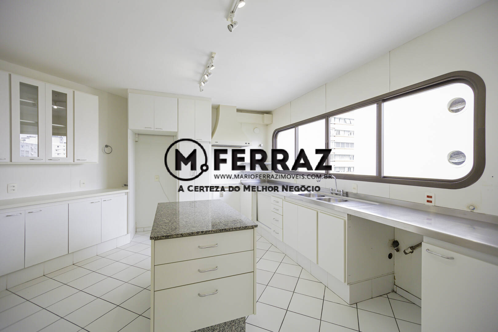 Apartamento à venda com 4 quartos, 280m² - Foto 12