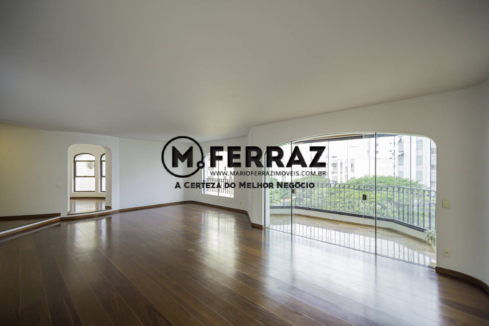 Apartamento à venda com 4 quartos, 280m² - Foto 2