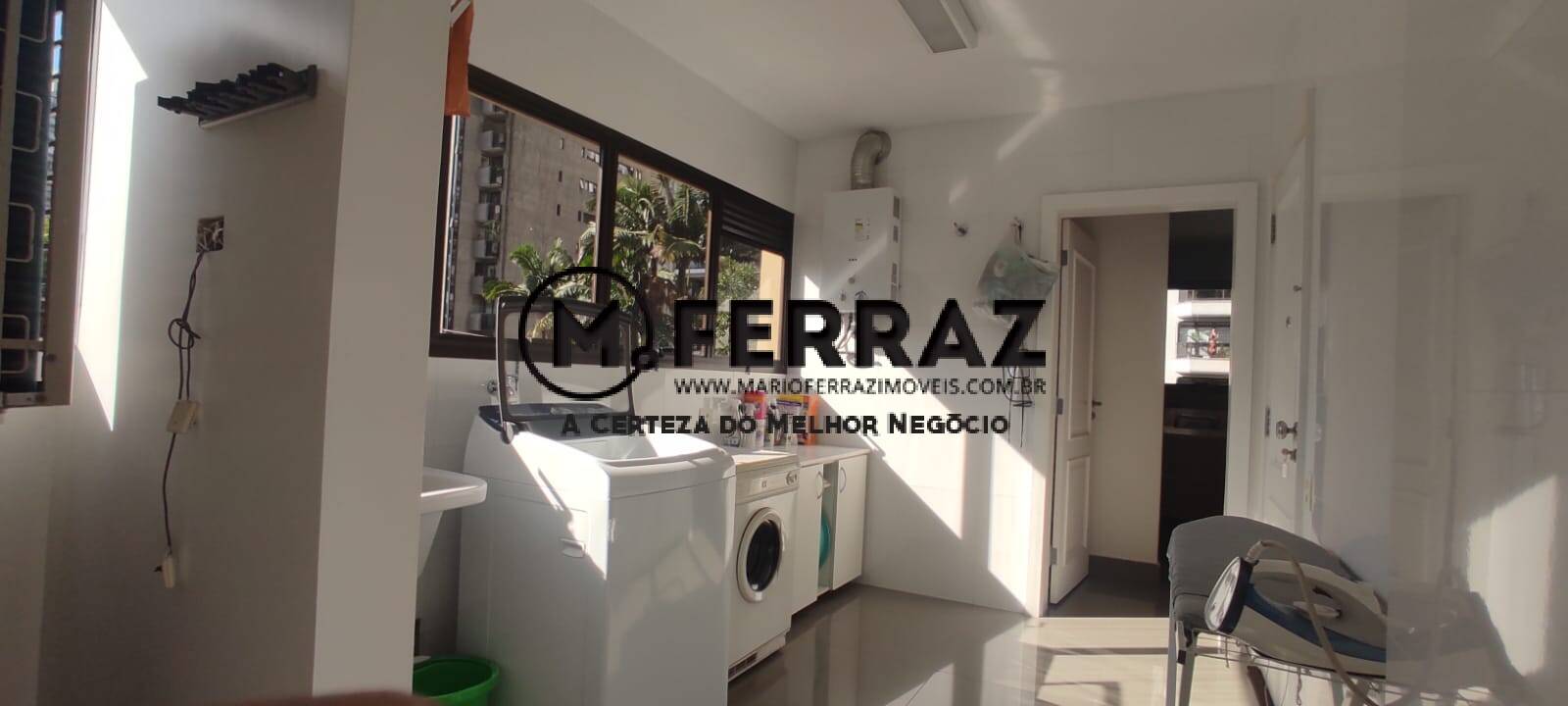 Apartamento à venda com 3 quartos, 236m² - Foto 30