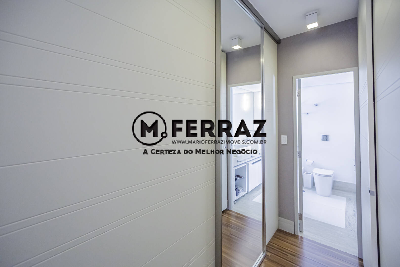 Apartamento à venda com 4 quartos, 220m² - Foto 22