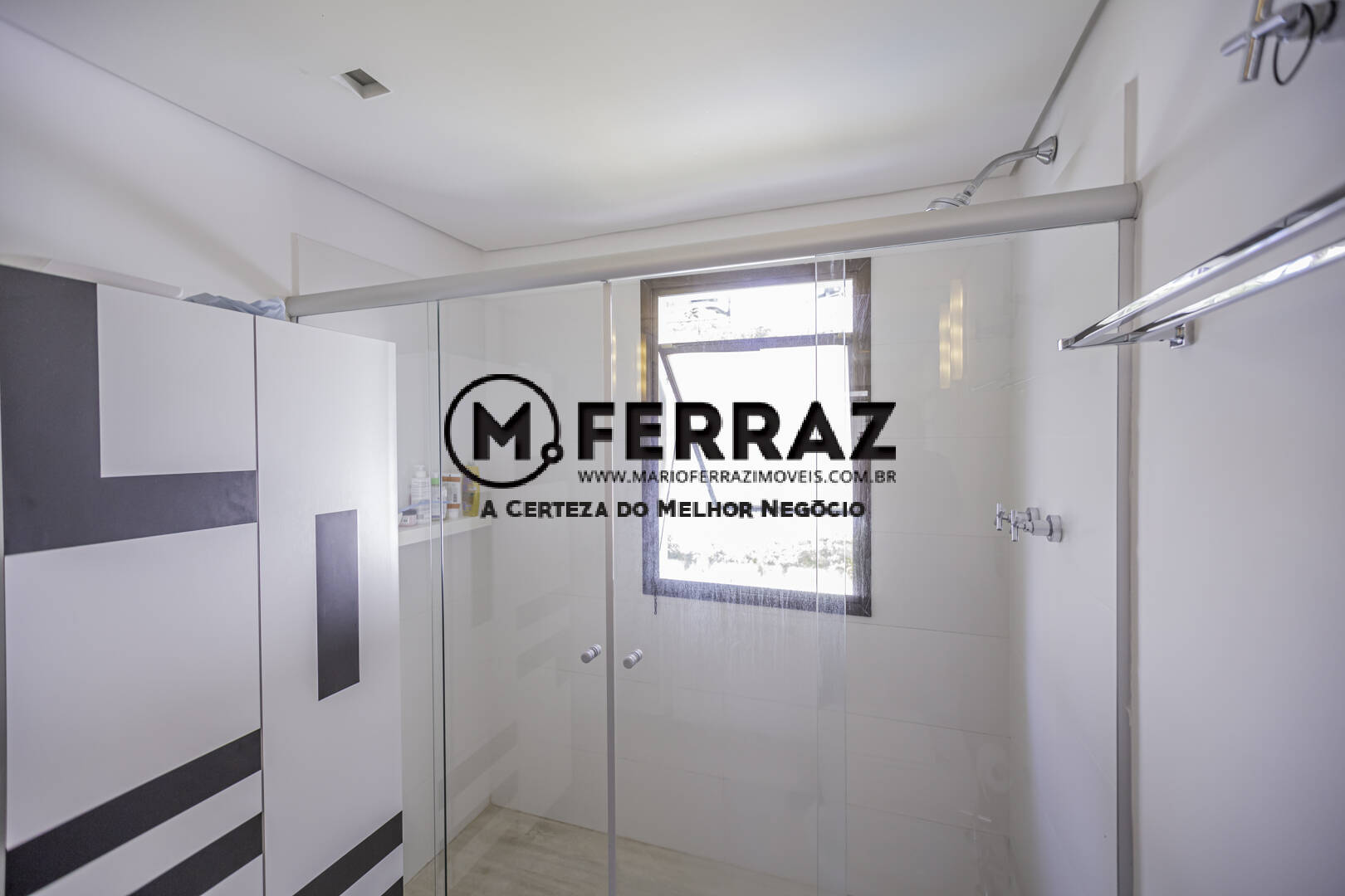 Apartamento à venda com 4 quartos, 220m² - Foto 23