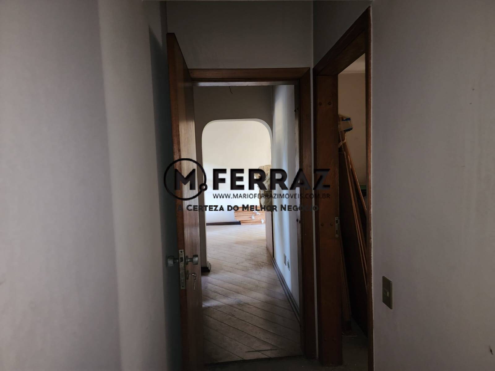 Apartamento à venda com 3 quartos, 130m² - Foto 12