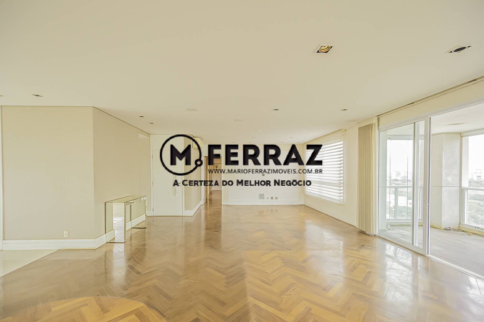 Apartamento à venda com 4 quartos, 310m² - Foto 6