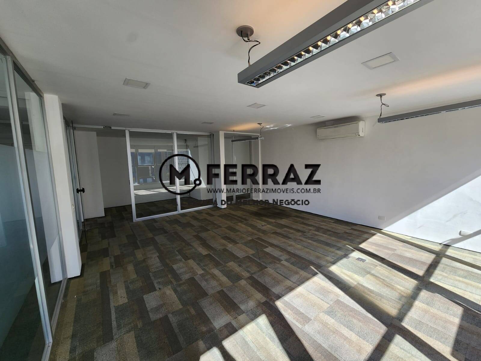 Conjunto Comercial-Sala para alugar, 329m² - Foto 17