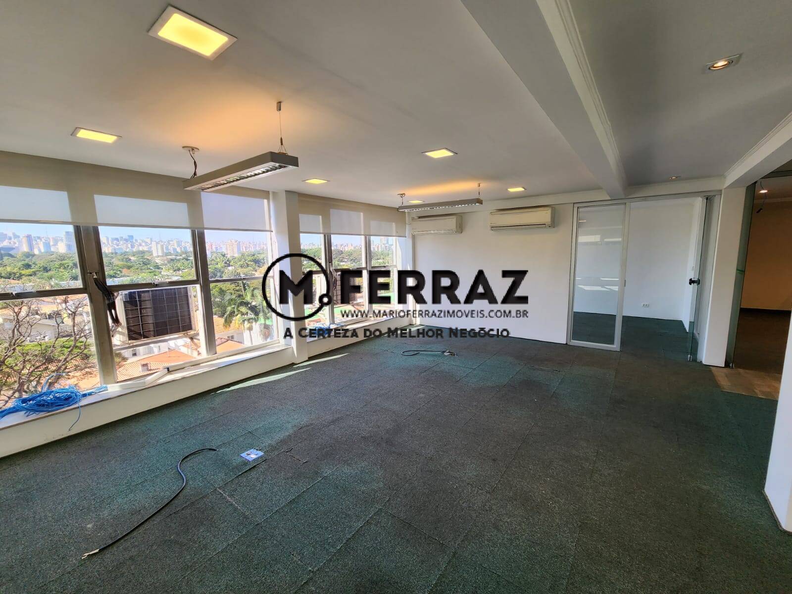 Conjunto Comercial-Sala para alugar, 329m² - Foto 1