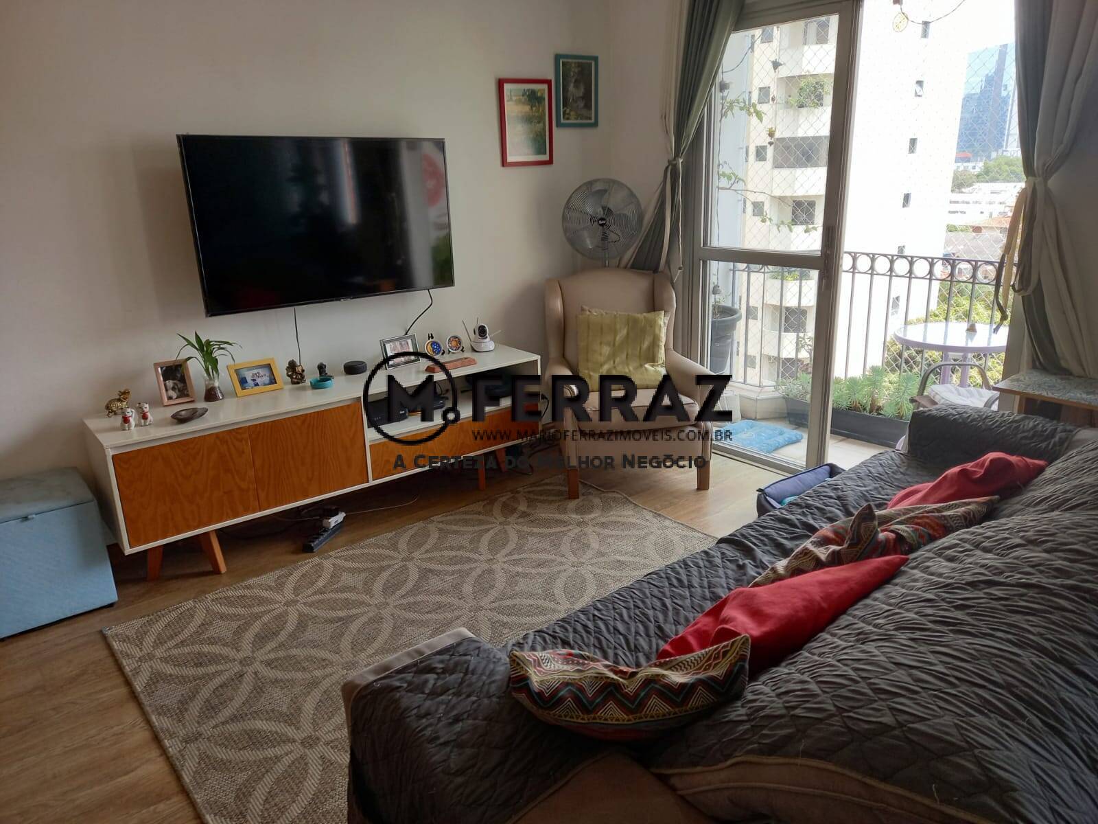 Apartamento à venda com 2 quartos, 68m² - Foto 4