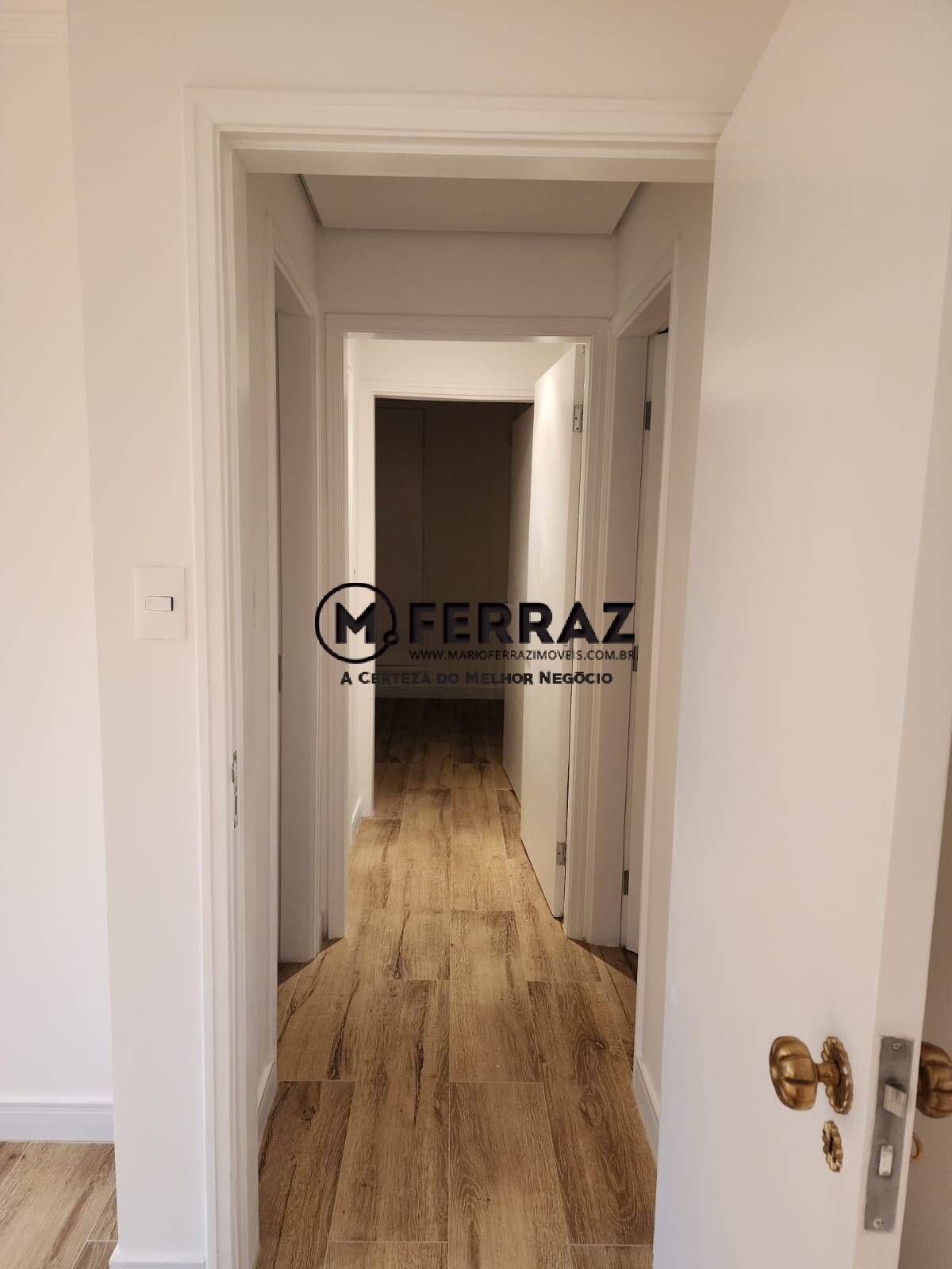 Apartamento à venda com 3 quartos, 188m² - Foto 23