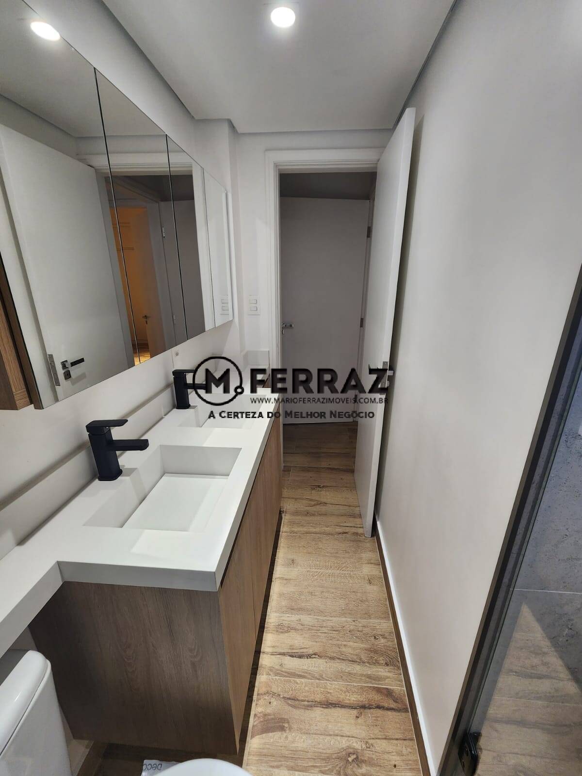 Apartamento à venda com 3 quartos, 188m² - Foto 24