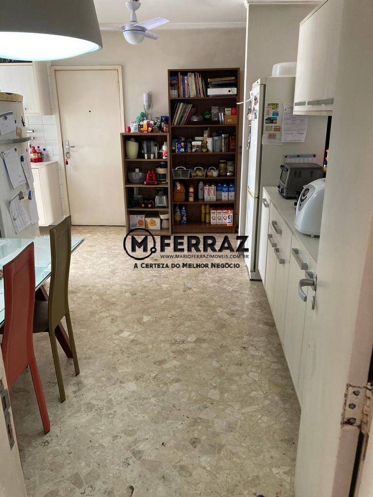 Apartamento à venda com 4 quartos, 180m² - Foto 11