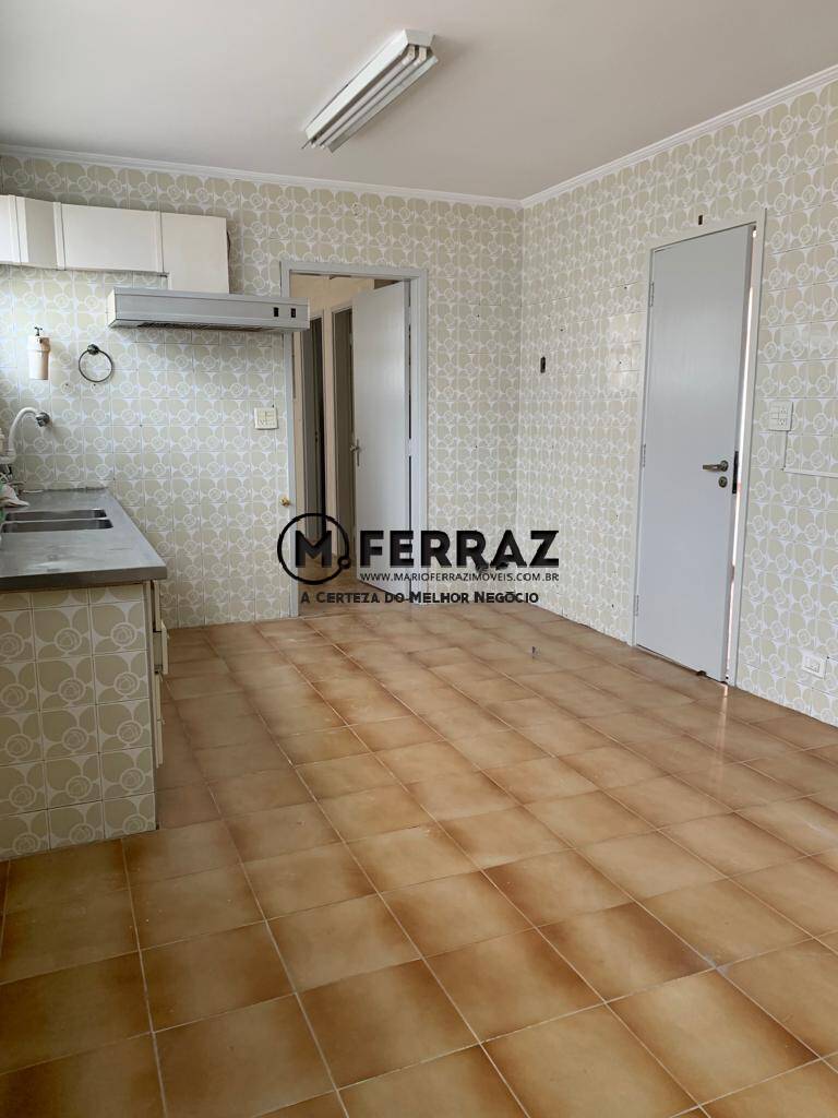 Apartamento à venda com 3 quartos, 175m² - Foto 15