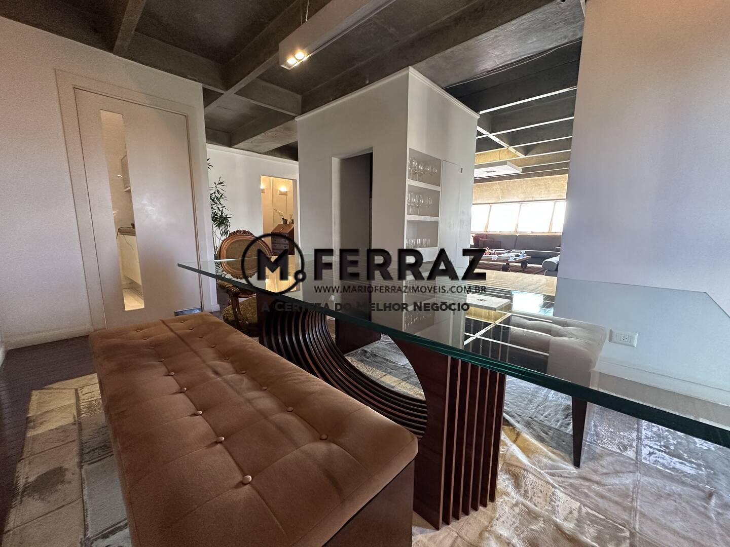 Apartamento à venda com 2 quartos, 236m² - Foto 11