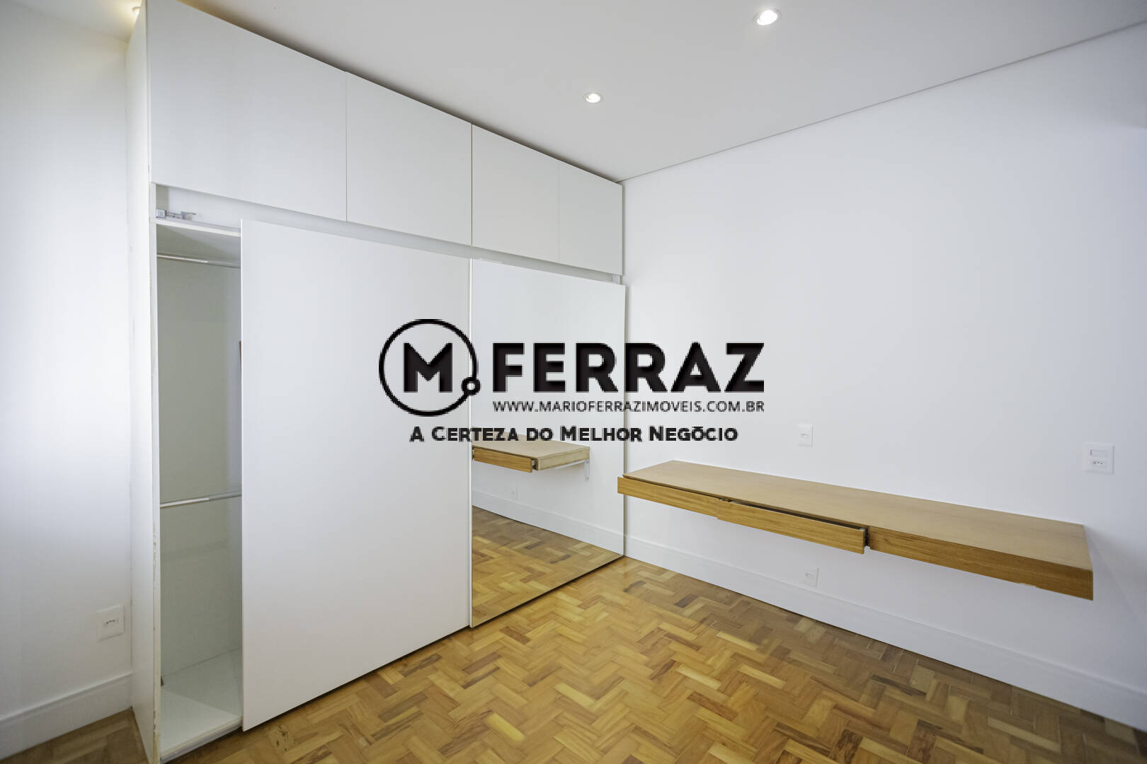 Apartamento à venda com 3 quartos, 230m² - Foto 12