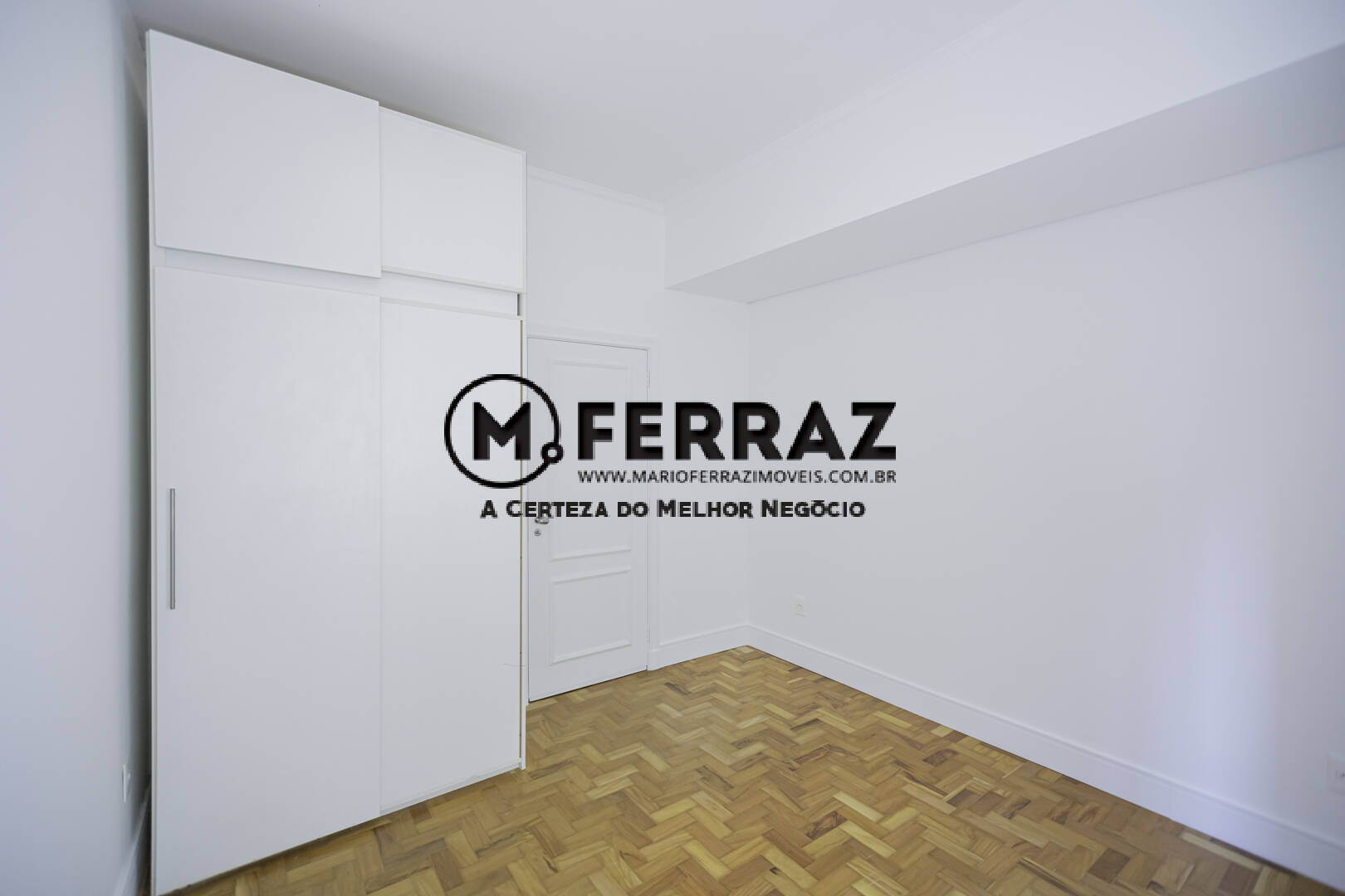 Apartamento à venda com 3 quartos, 230m² - Foto 18