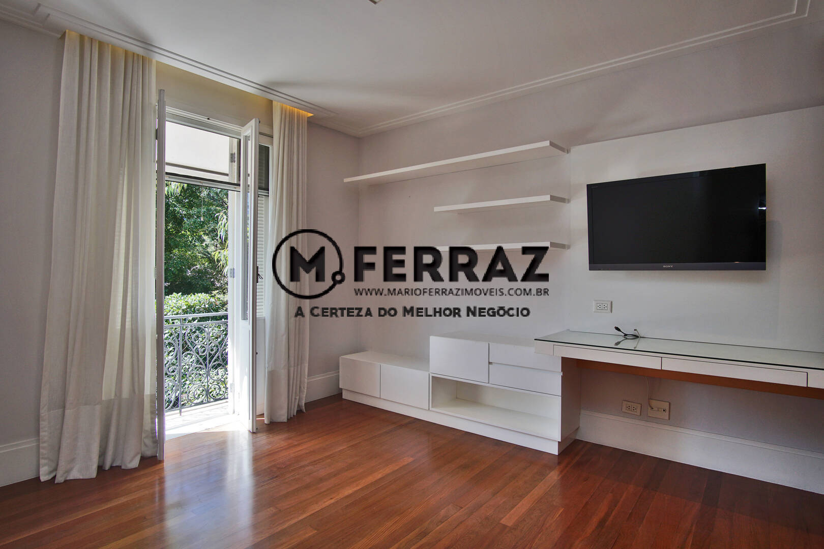 Apartamento para alugar com 2 quartos, 258m² - Foto 16