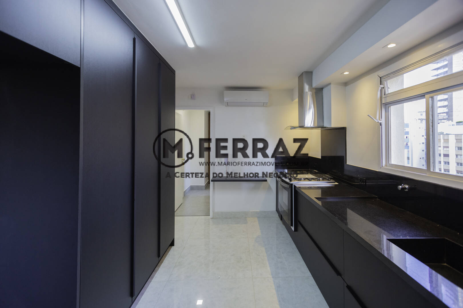 Apartamento à venda e aluguel com 4 quartos, 340m² - Foto 9