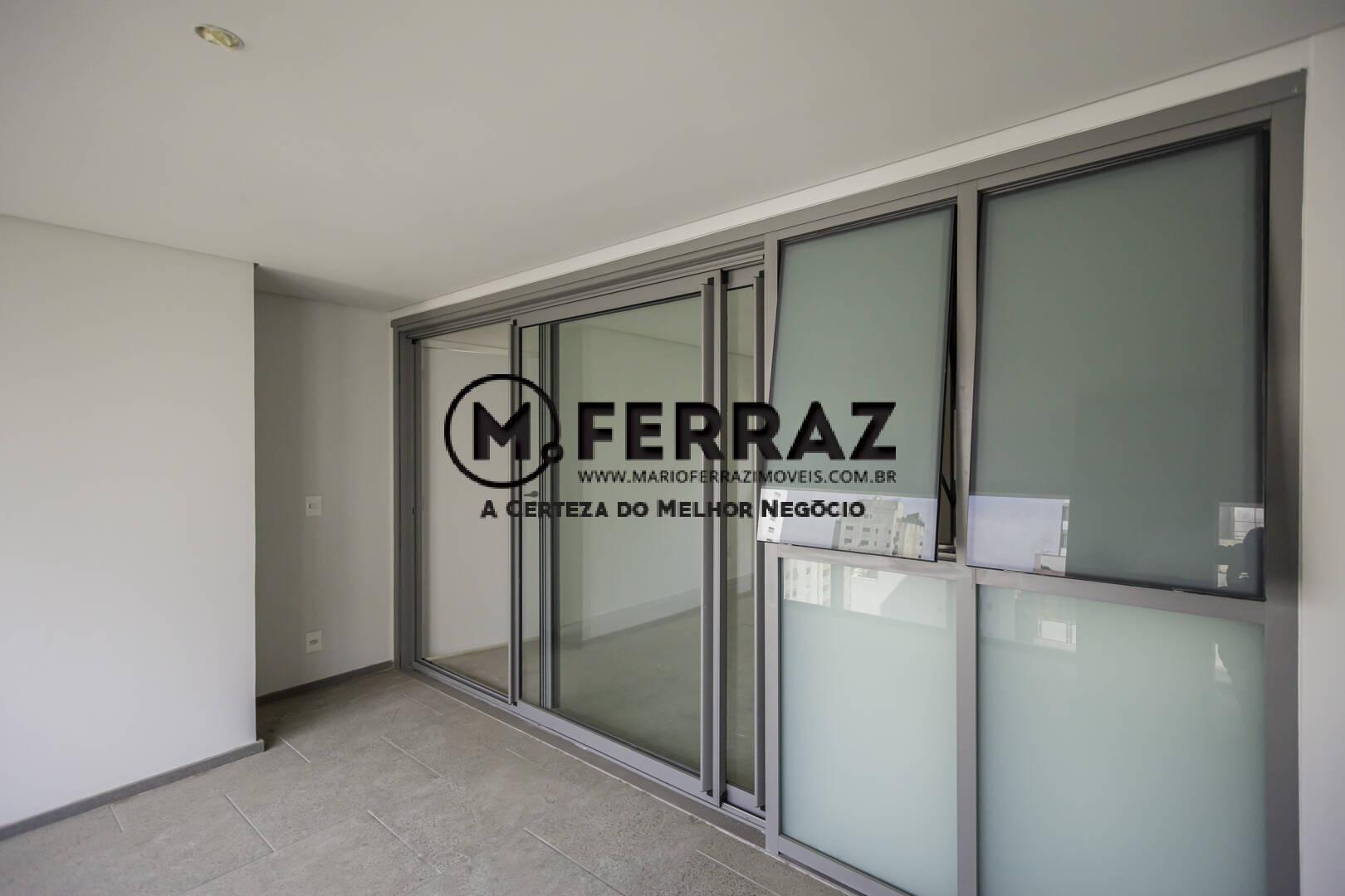 Apartamento à venda com 1 quarto, 195m² - Foto 15