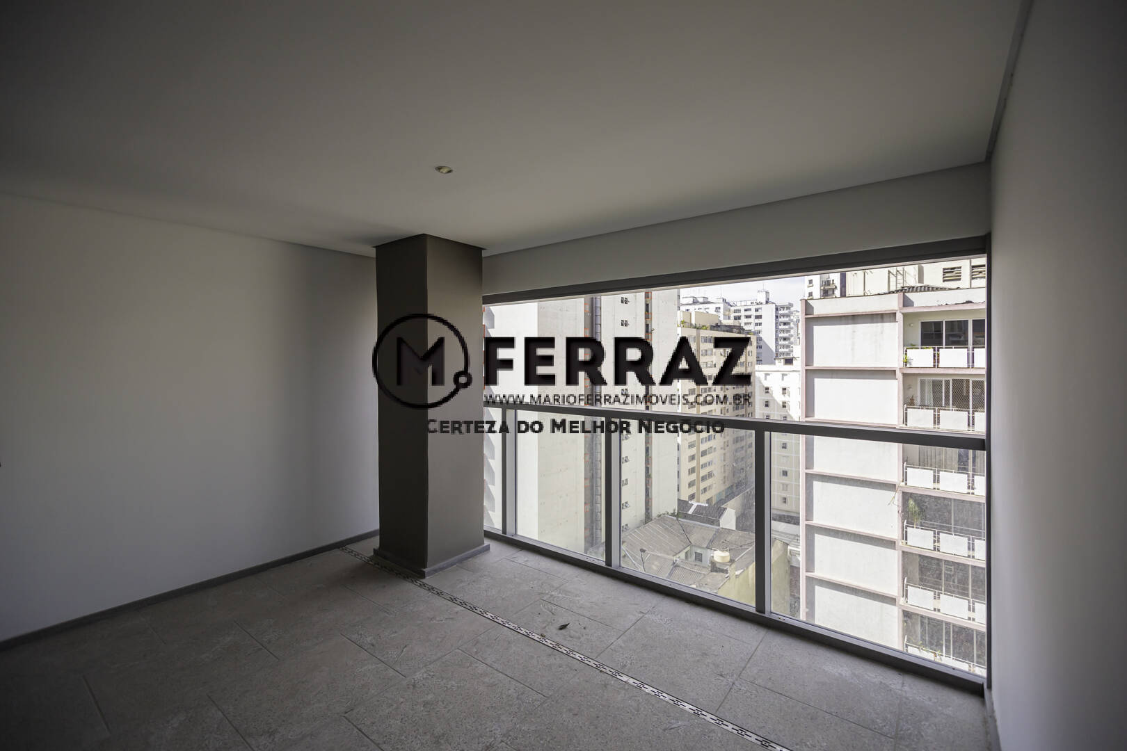 Apartamento à venda com 1 quarto, 195m² - Foto 14