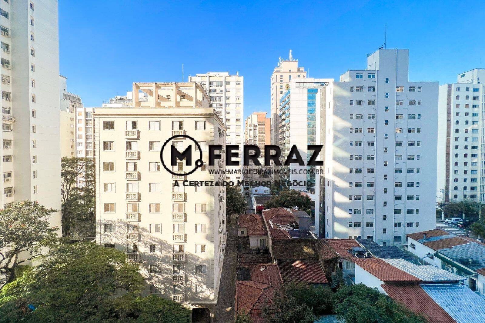 Apartamento à venda com 1 quarto, 29m² - Foto 2