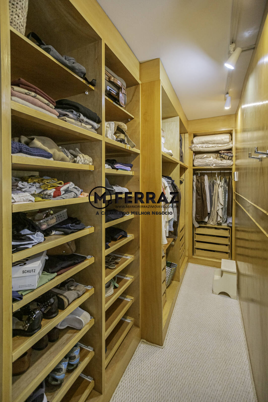 Apartamento à venda com 3 quartos, 148m² - Foto 10