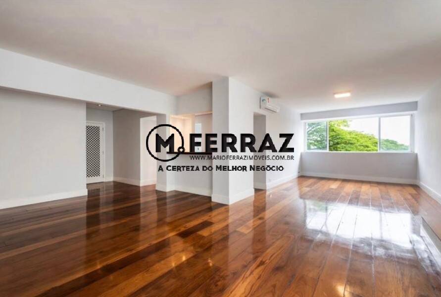 Apartamento à venda com 3 quartos, 220m² - Foto 1