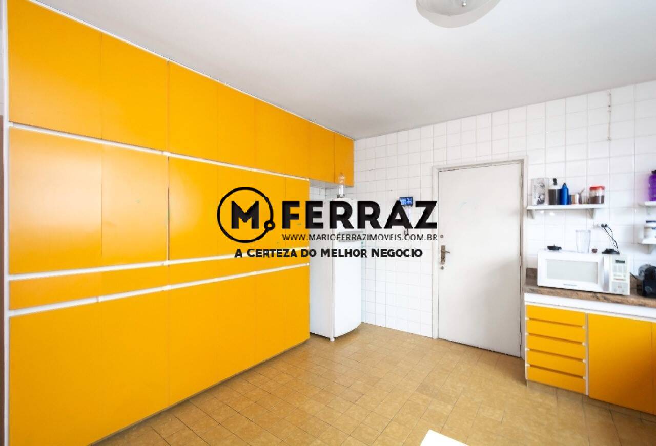 Apartamento à venda com 3 quartos, 240m² - Foto 16