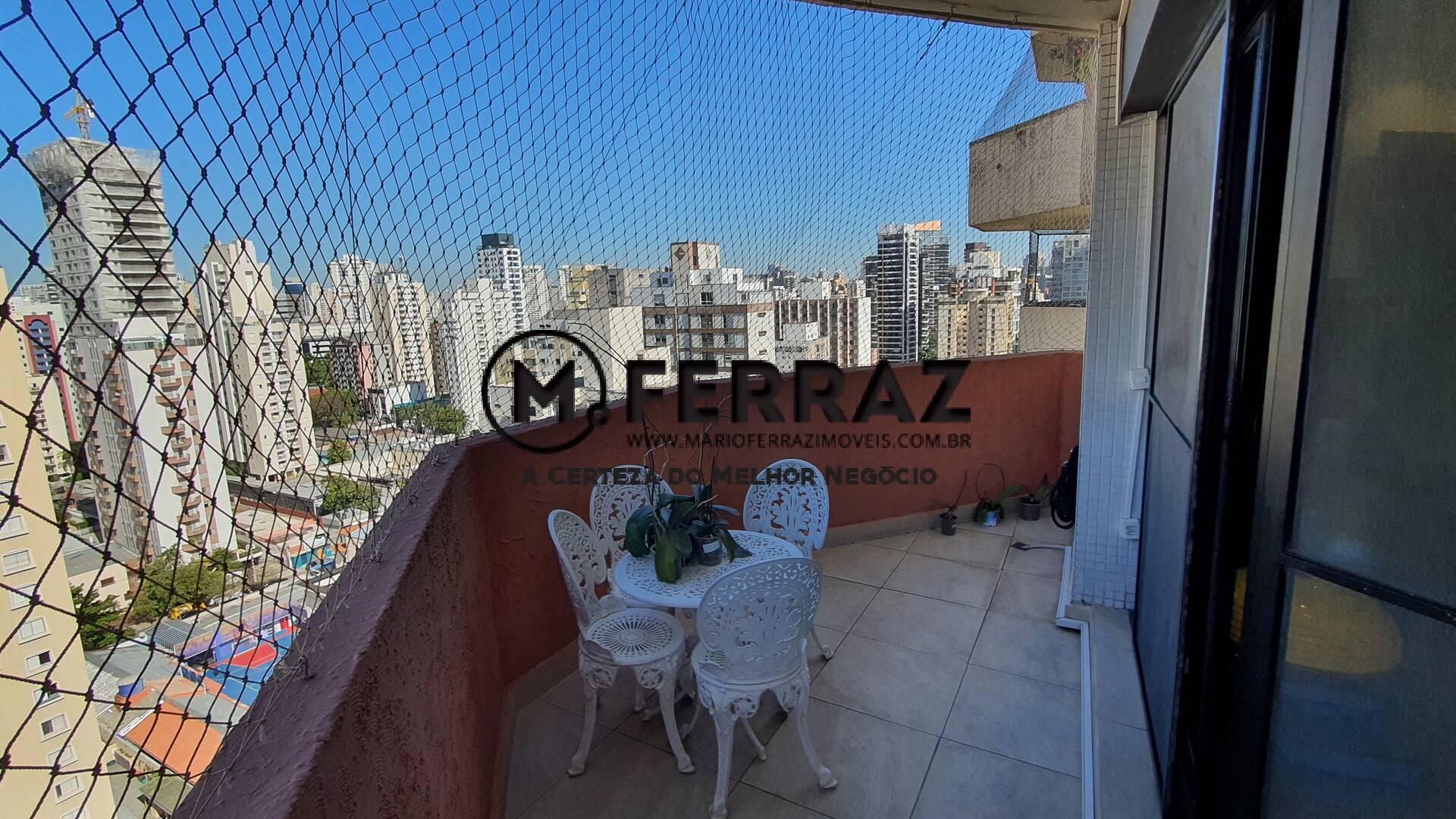 Apartamento à venda com 4 quartos, 154m² - Foto 4