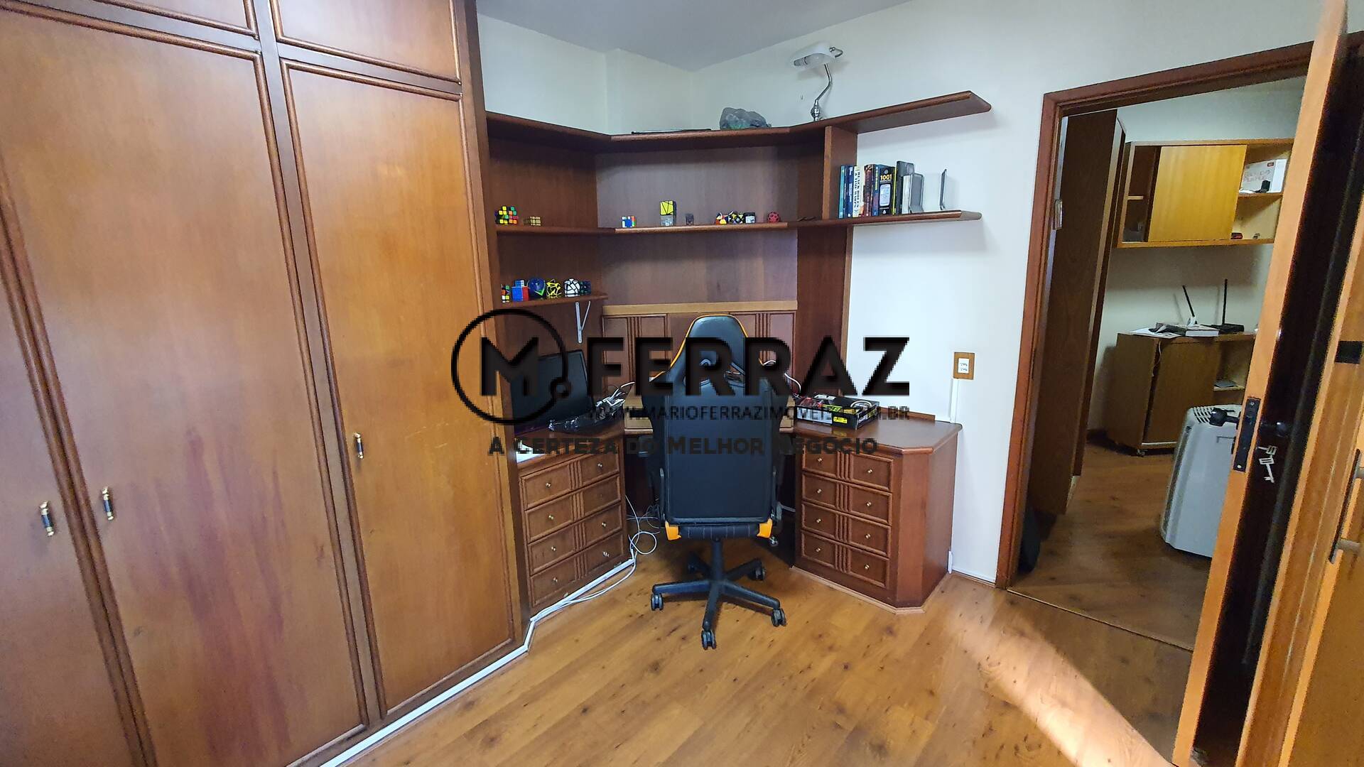 Apartamento à venda com 4 quartos, 154m² - Foto 9