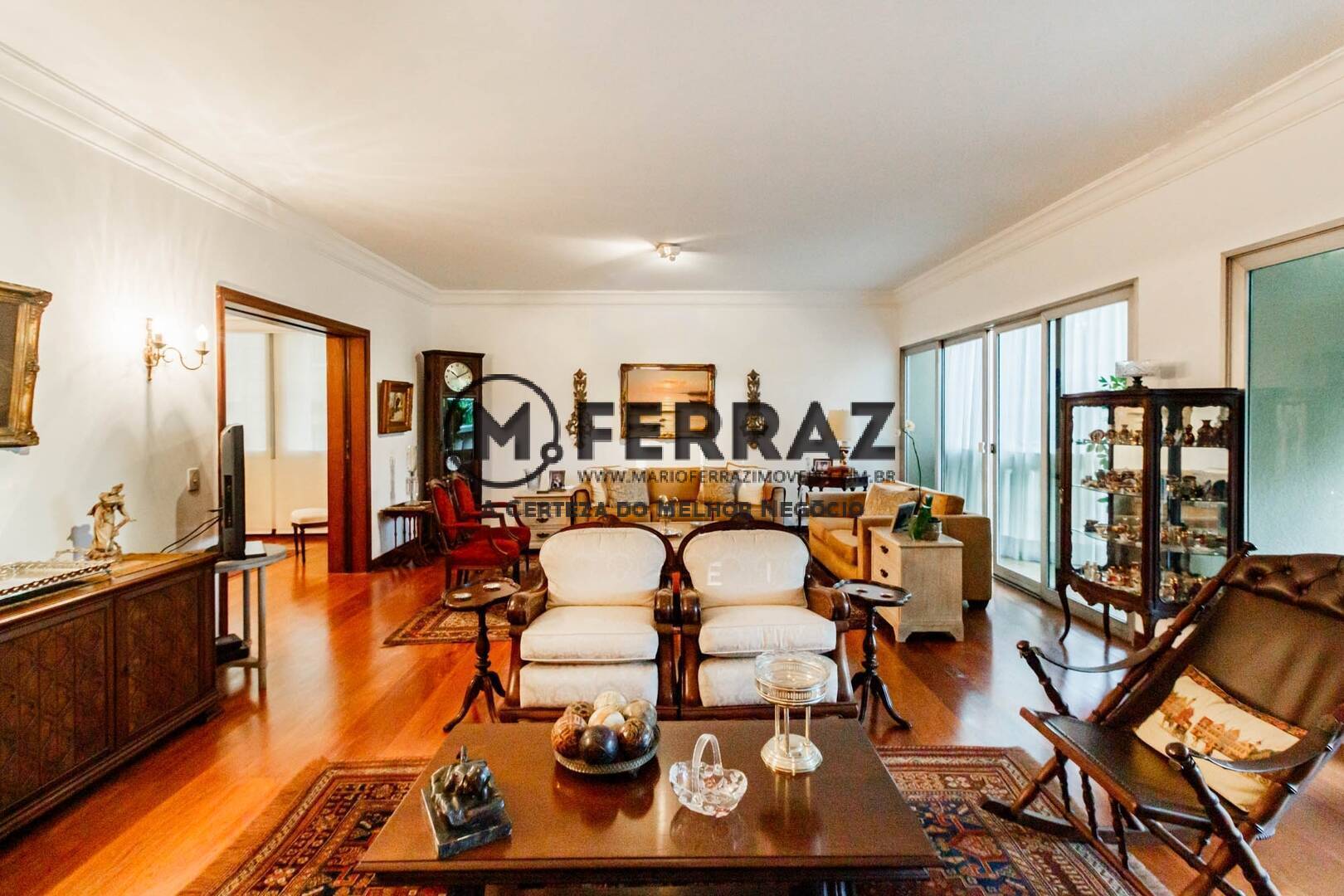 Apartamento à venda com 4 quartos, 425m² - Foto 4