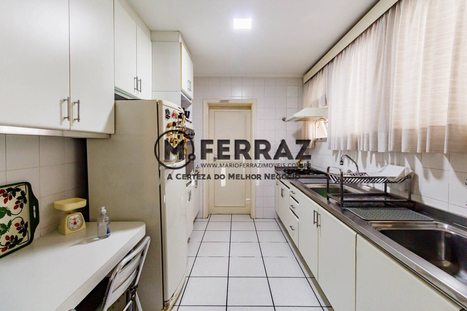 Apartamento à venda com 4 quartos, 425m² - Foto 16