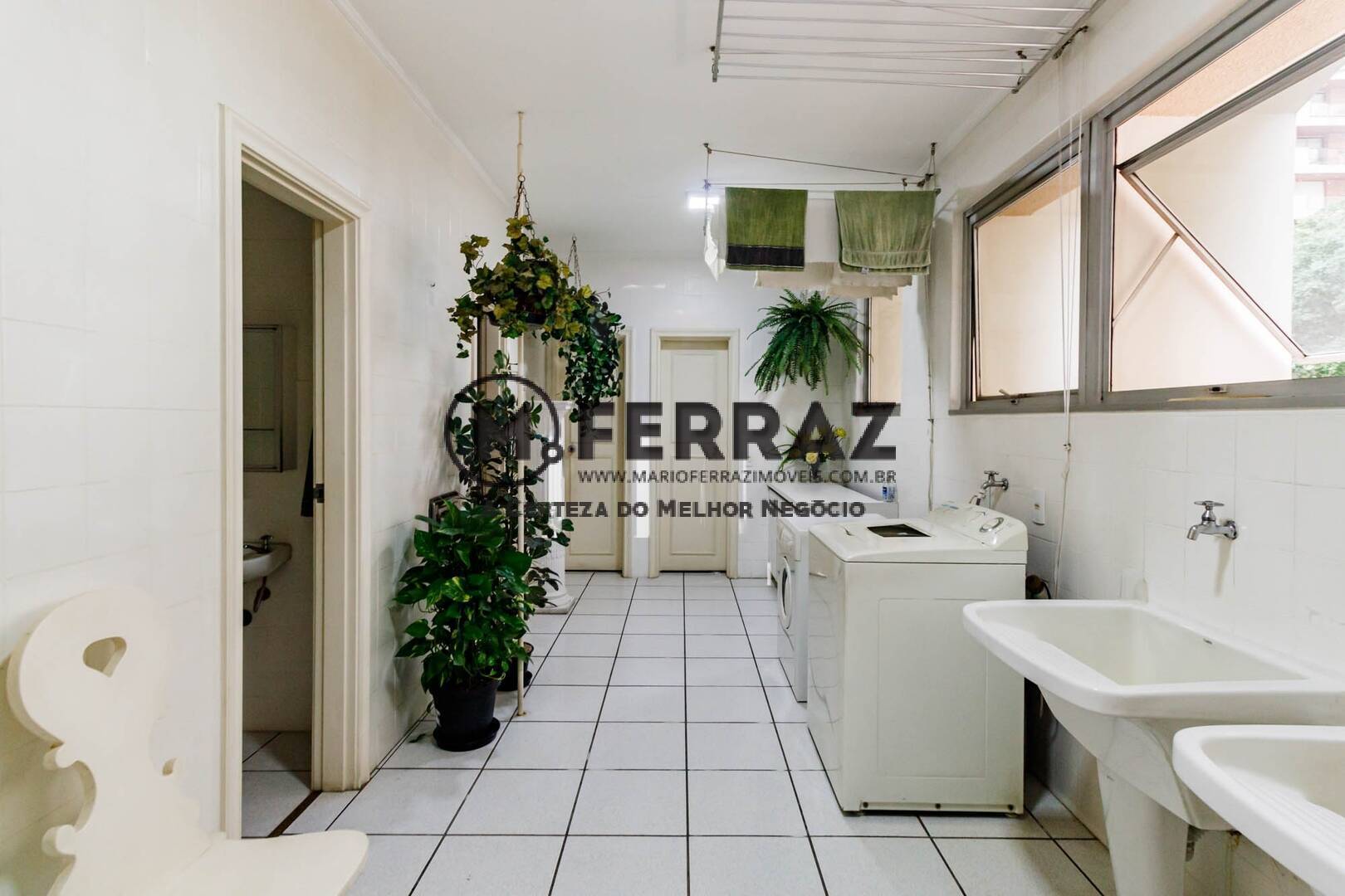 Apartamento à venda com 4 quartos, 425m² - Foto 17