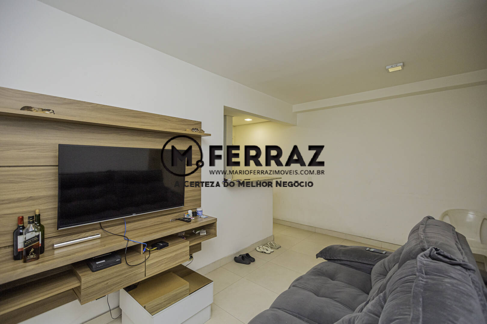 Apartamento à venda e aluguel com 2 quartos, 66m² - Foto 2