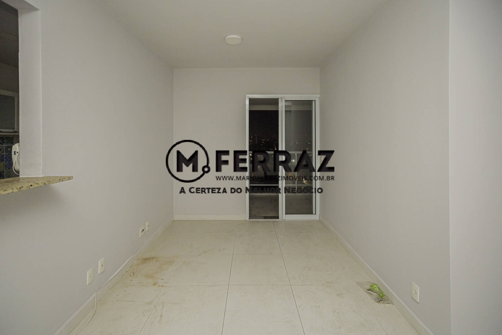 Apartamento à venda e aluguel com 2 quartos, 66m² - Foto 4