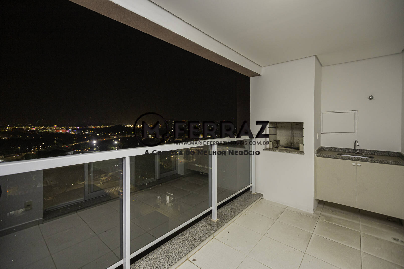 Apartamento à venda e aluguel com 2 quartos, 66m² - Foto 1