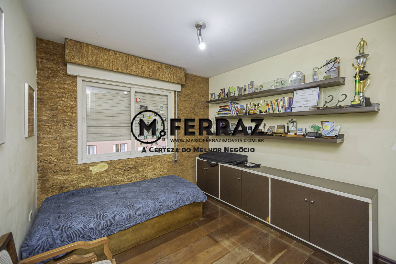 Apartamento à venda com 4 quartos, 160m² - Foto 13