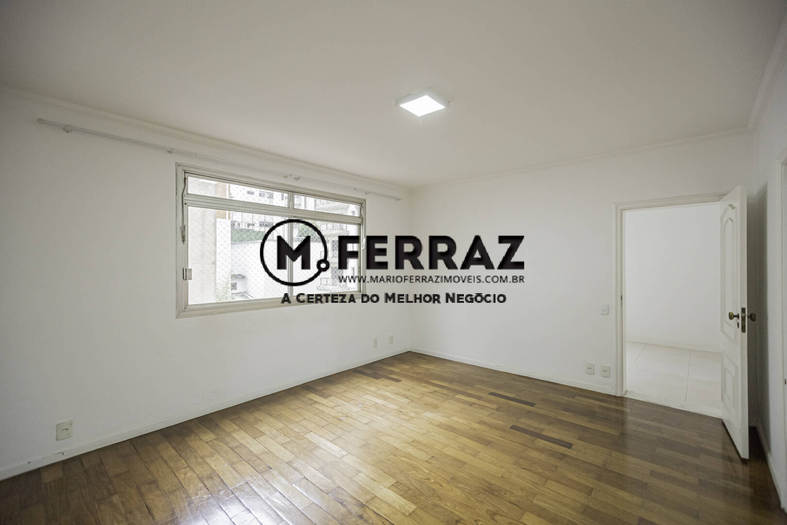 Apartamento à venda com 3 quartos, 294m² - Foto 4