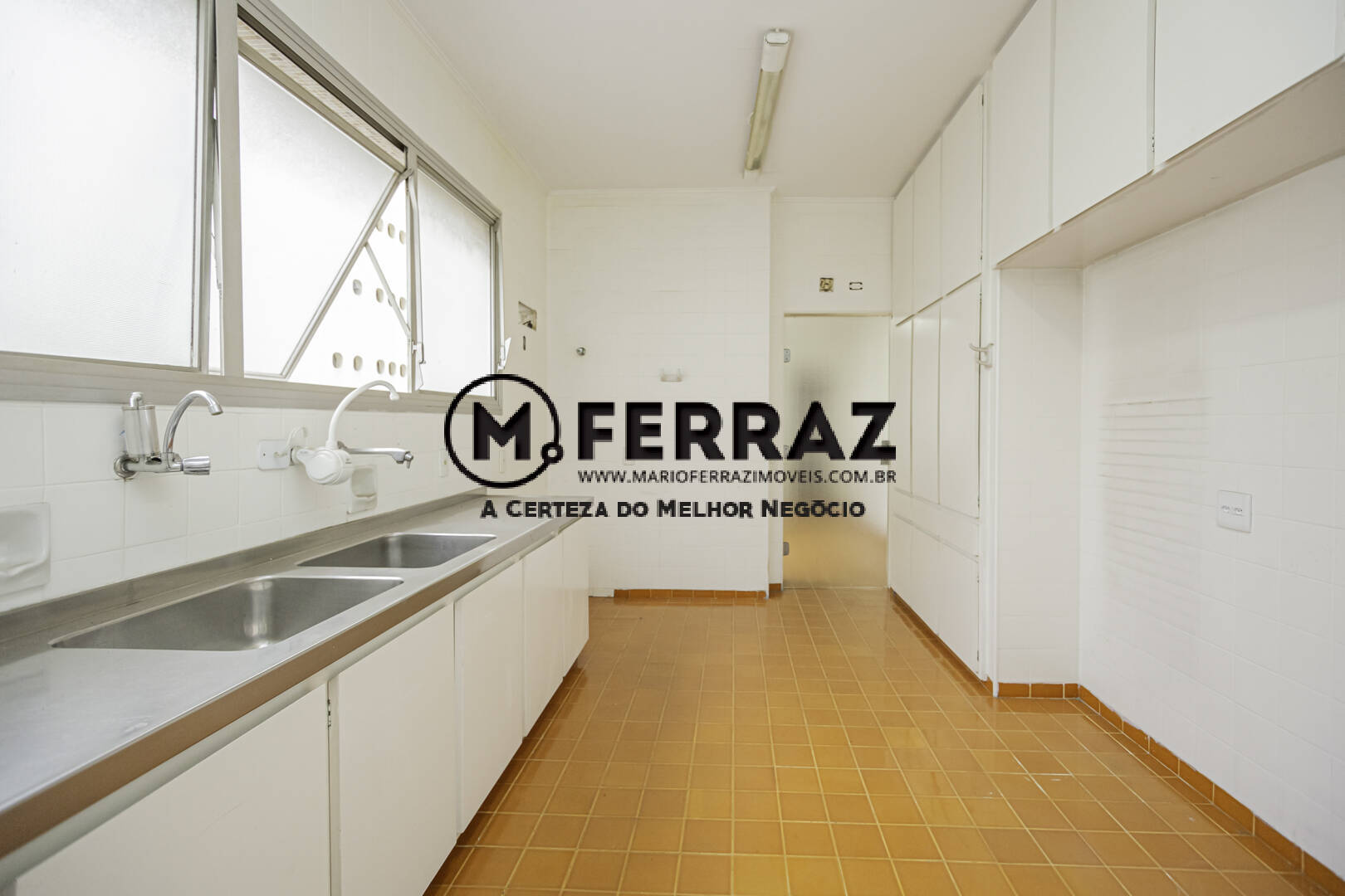 Apartamento à venda com 3 quartos, 294m² - Foto 6