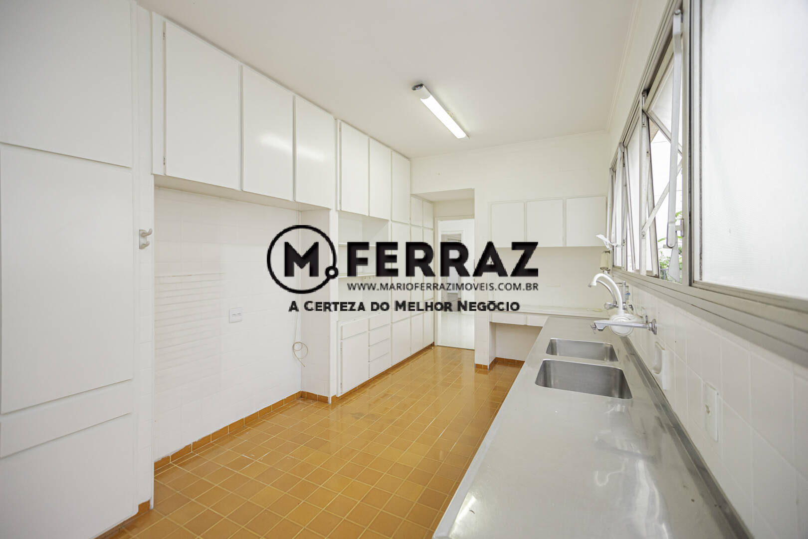 Apartamento à venda com 3 quartos, 294m² - Foto 7