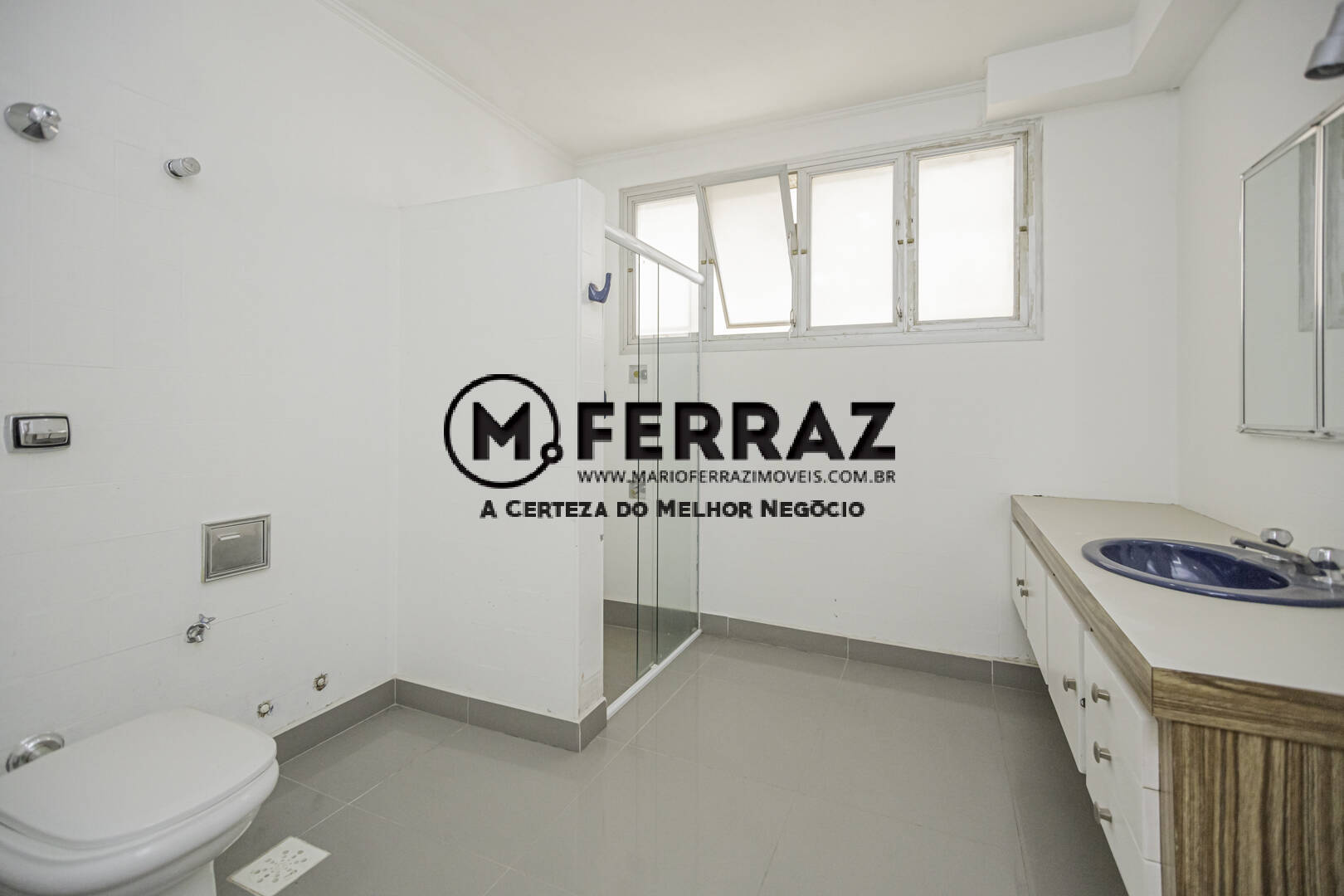 Apartamento à venda com 3 quartos, 294m² - Foto 11