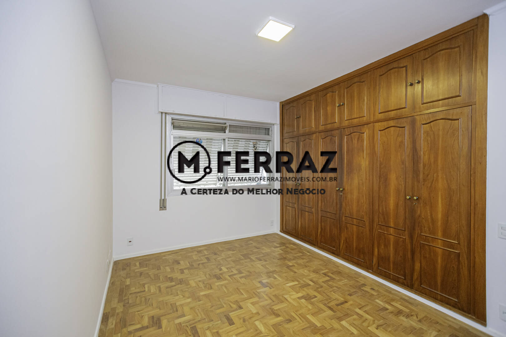 Apartamento para alugar com 3 quartos, 294m² - Foto 16