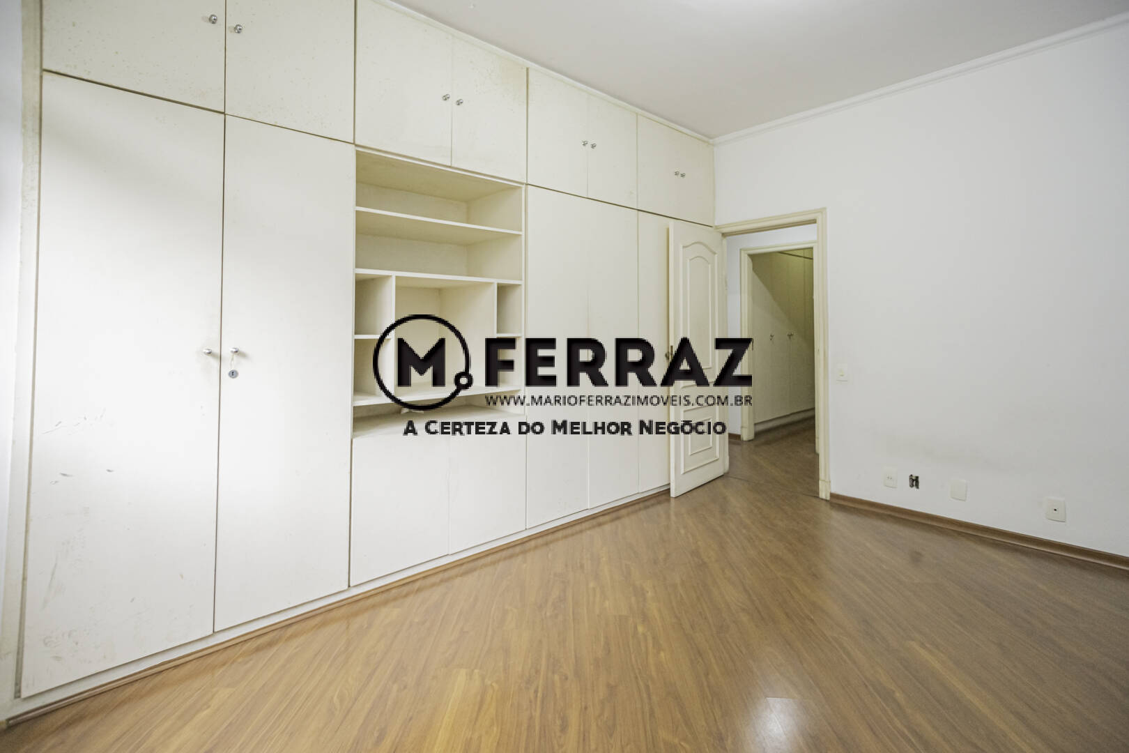 Apartamento à venda com 3 quartos, 294m² - Foto 14