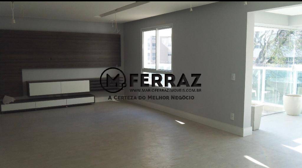 Apartamento à venda com 4 quartos, 222m² - Foto 2